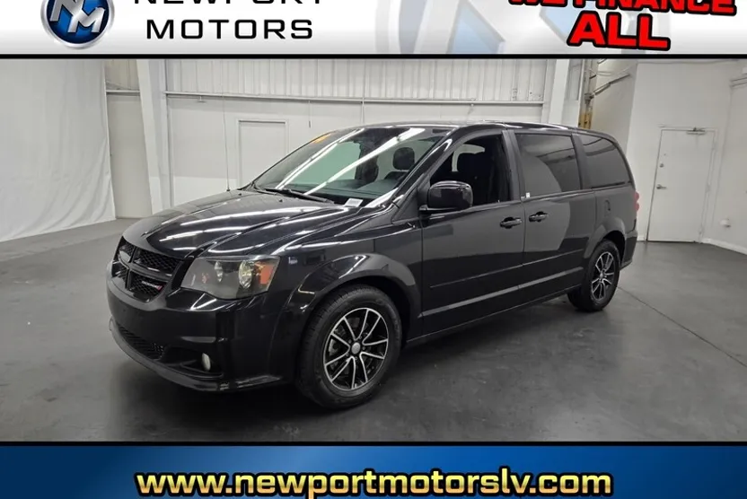 2014 Dodge Grand Caravan SXT photo 1