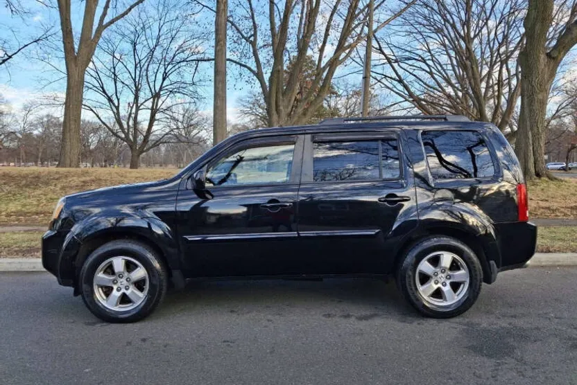 2009 Honda Pilot EX-L photo 1