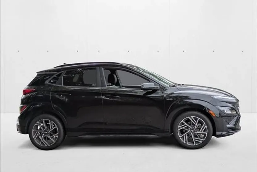 2023 Hyundai Kona N Line photo 1