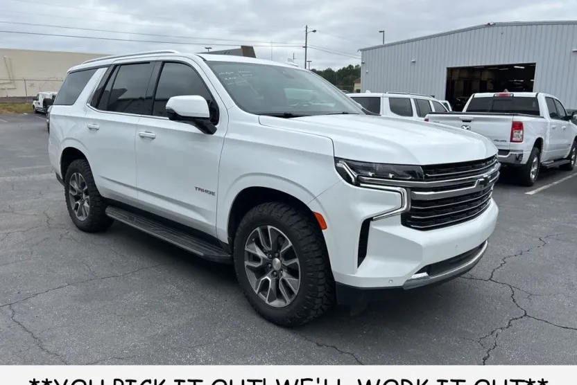 2022 Chevrolet Tahoe LT photo 1