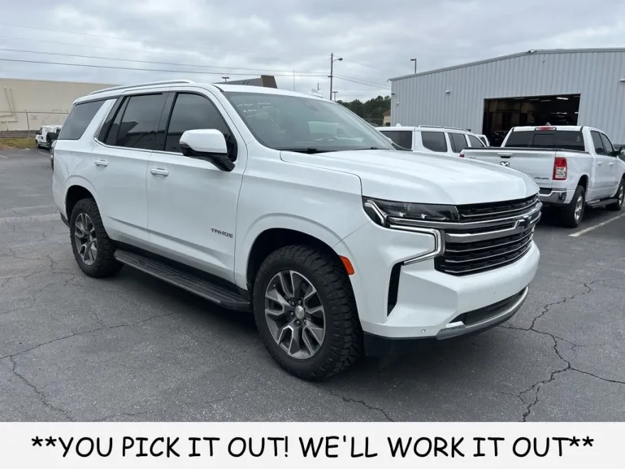 2022 Chevrolet Tahoe LT photo 1