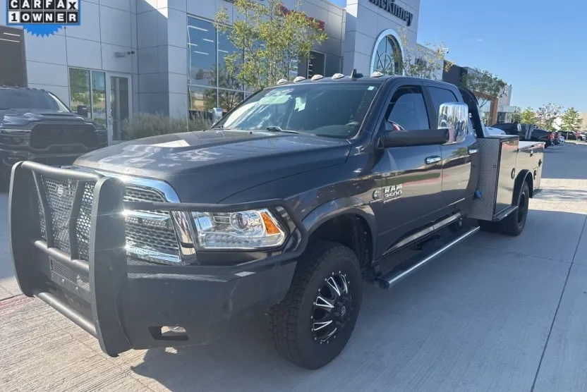 2018 Ram 3500 Laramie photo 1