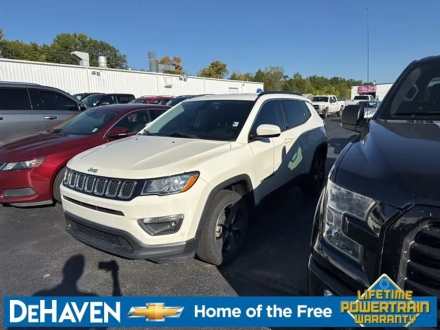 2017 Jeep Compass North Edition Latitude photo 1