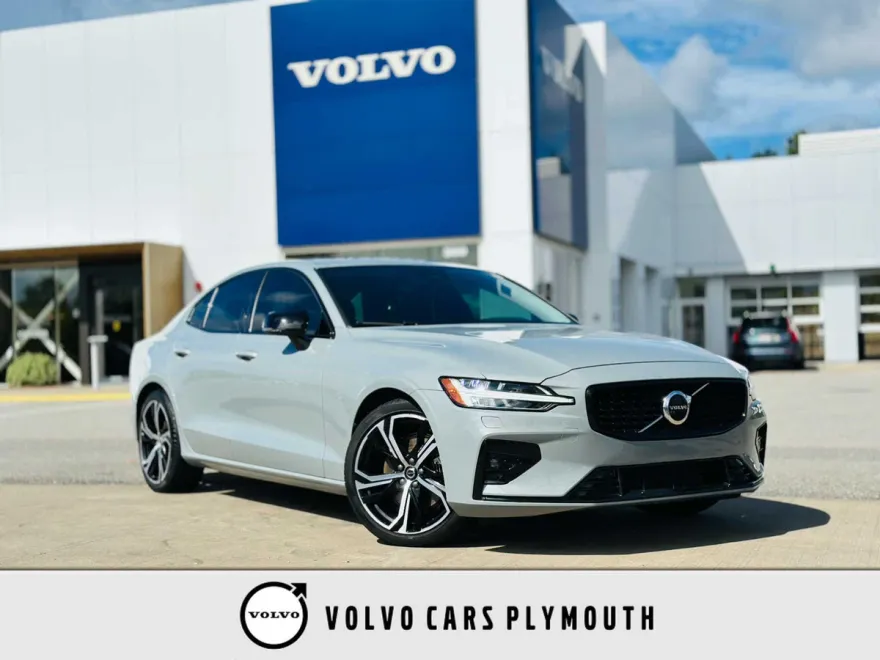 2024 Volvo S60 B5 Core photo 1