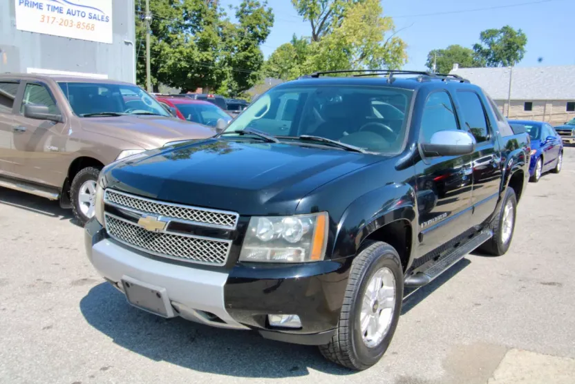 2007 Chevrolet Avalanche LT photo 1