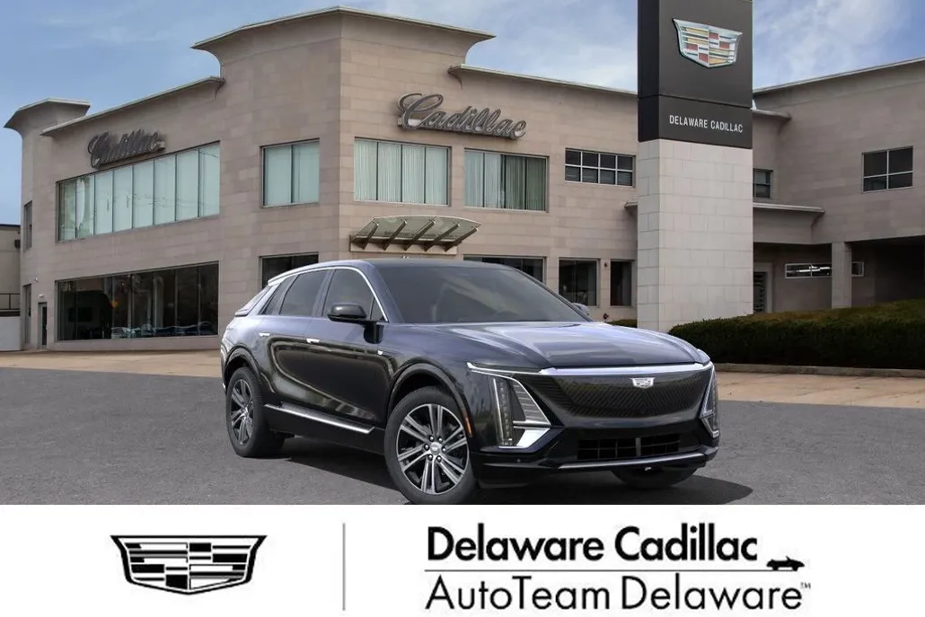 2025 Cadillac Lyriq Luxury photo 1