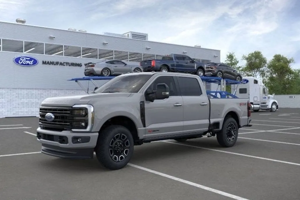 2025 Ford F-250 Platinum photo 1