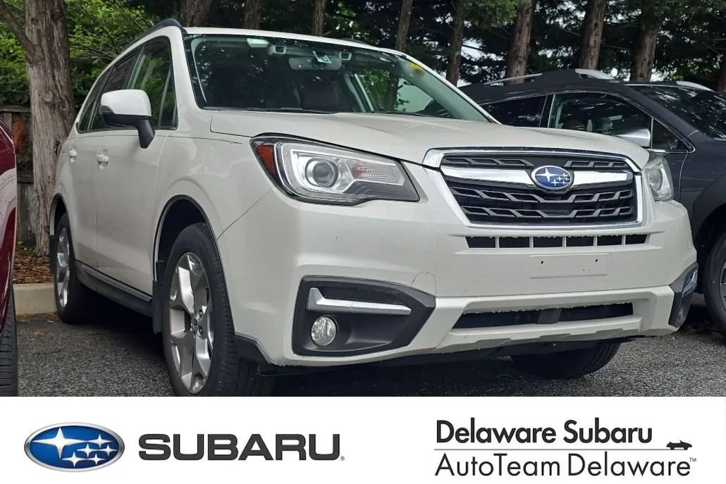 2017 Subaru Forester 2.5i Touring photo 1