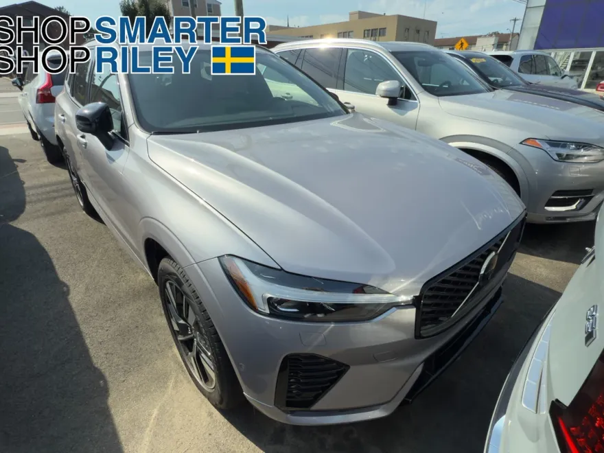 2026 Volvo XC60 B5 Plus photo 1