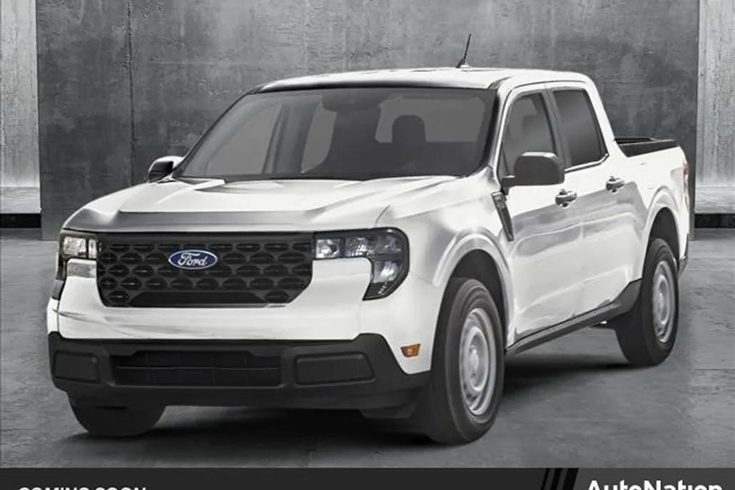 2025 Ford Maverick XL photo 1