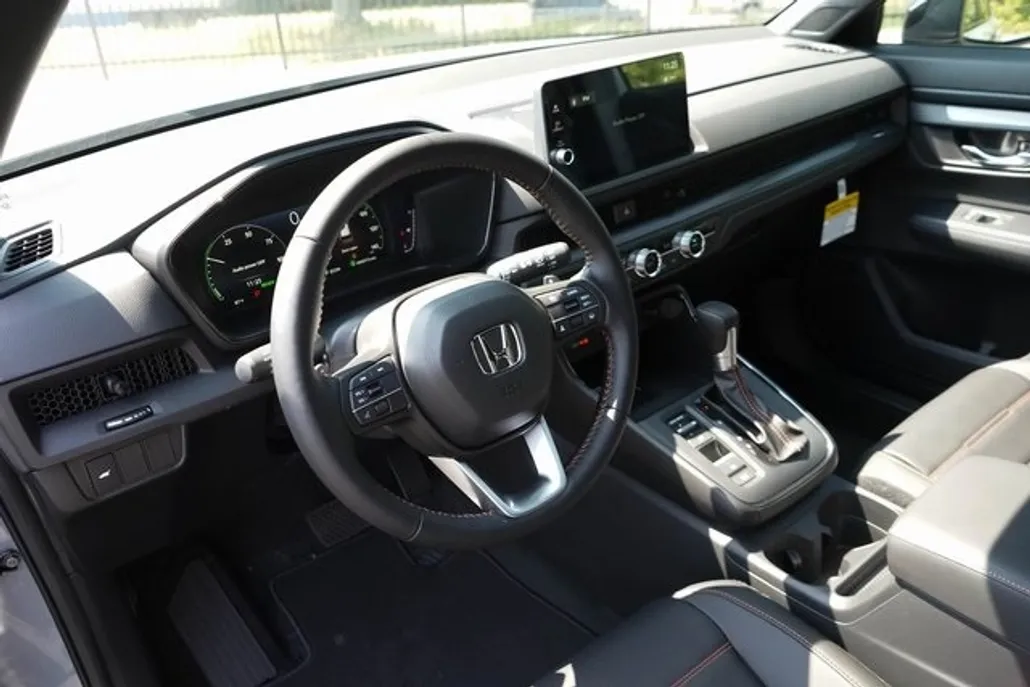2026 Honda CR-V Hybrid Sport-L photo 1