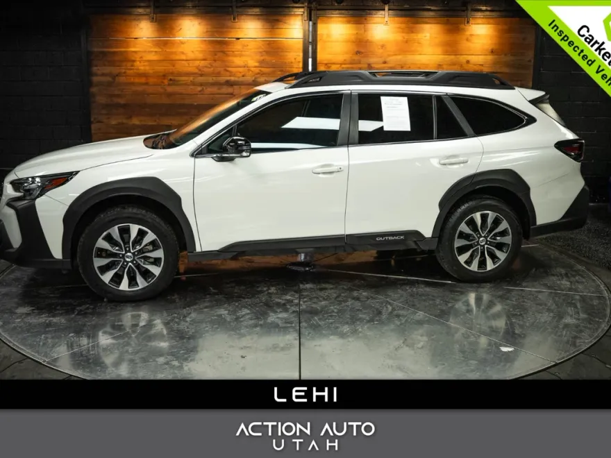 2023 Subaru Outback Limited photo 1