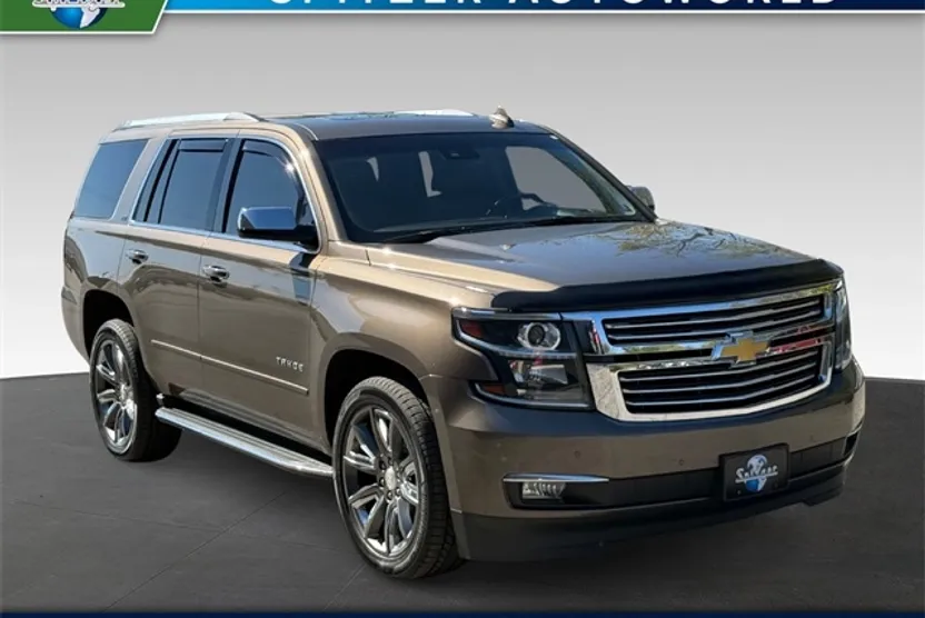 2015 Chevrolet Tahoe LTZ photo 1