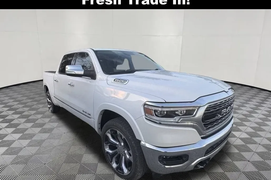 2022 Ram 1500 Limited photo 1