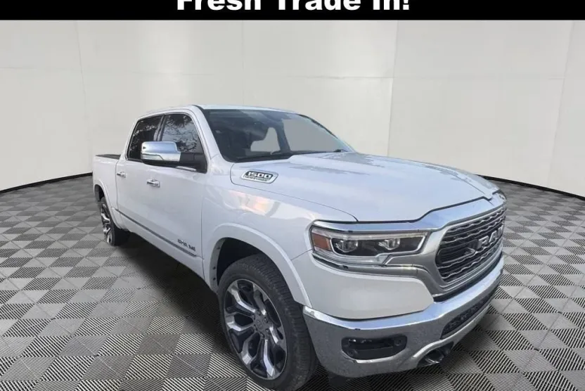 2022 Ram 1500 Limited photo 1