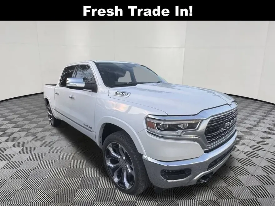 2022 Ram 1500 Limited photo 1