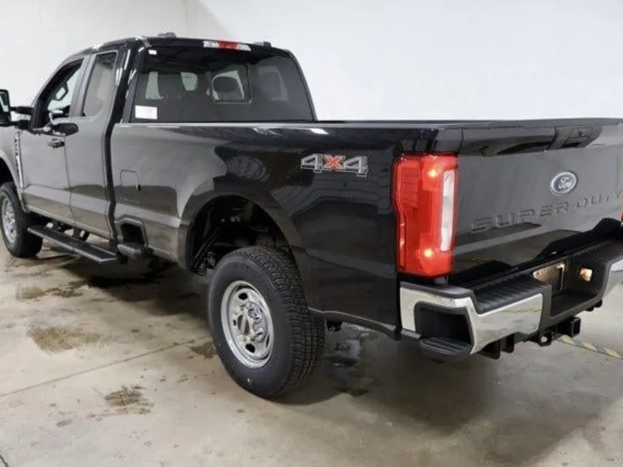 2026 Ford F-250 XL photo 1