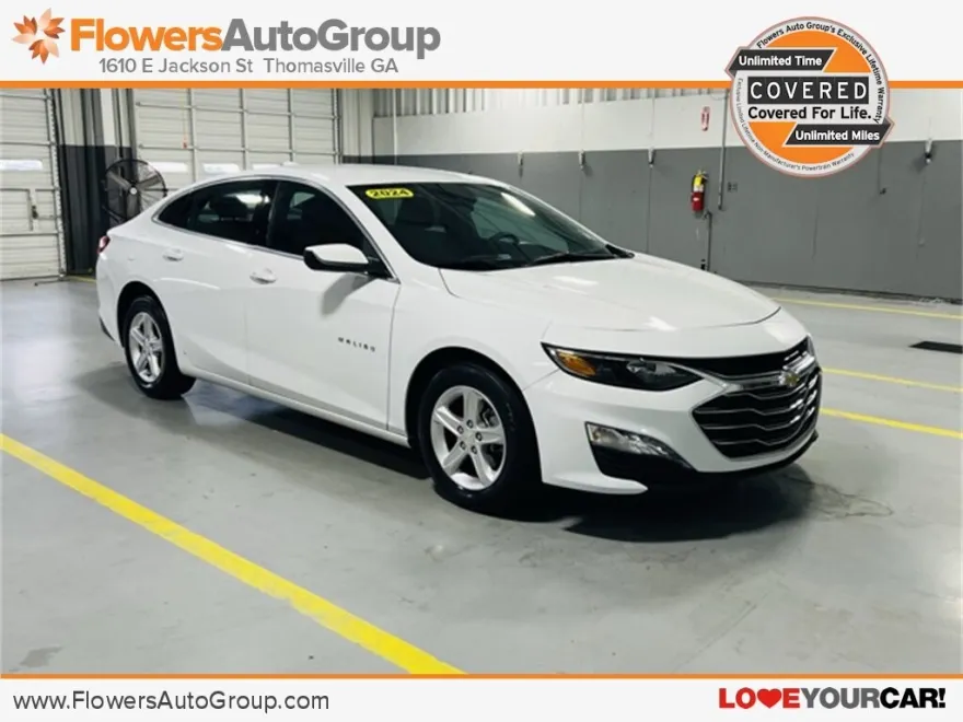 2024 Chevrolet Malibu 1LT photo 1