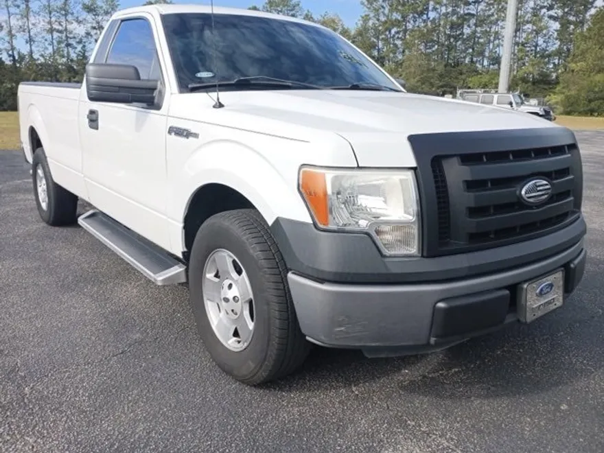 2013 Ford F-150 XL photo 1