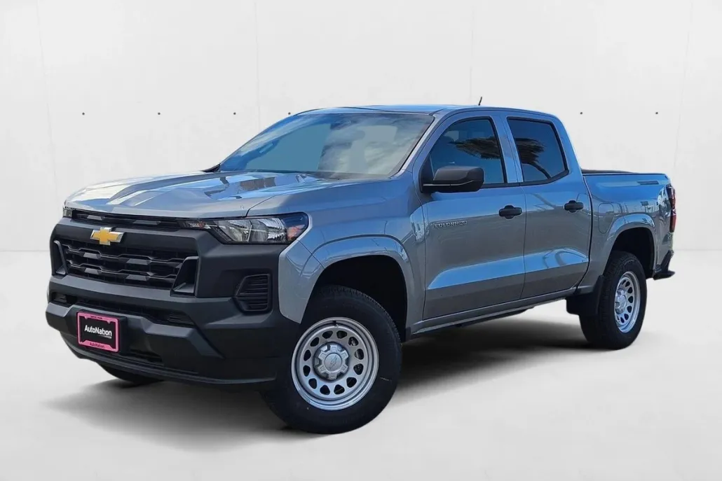 2026 Chevrolet Colorado Work Truck photo 1
