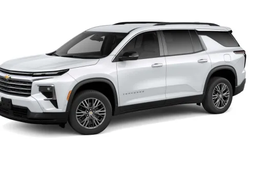2025 Chevrolet Traverse photo 2