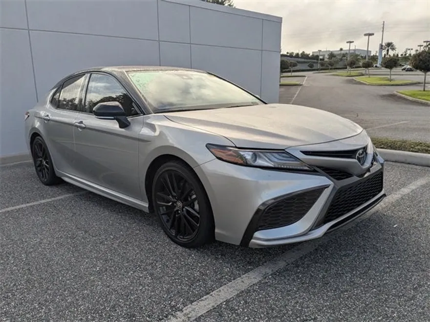 2022 Toyota Camry XSE photo 1