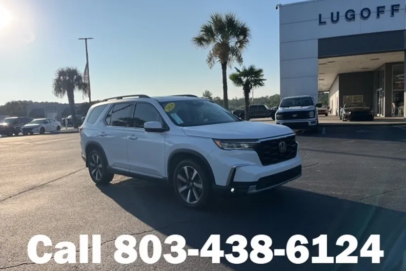 2024 Honda Pilot Touring photo 1