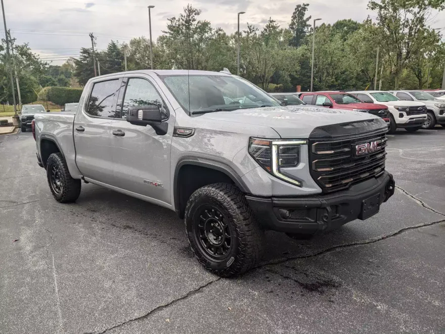 2024 Gmc Sierra 1500 AT4X photo 1