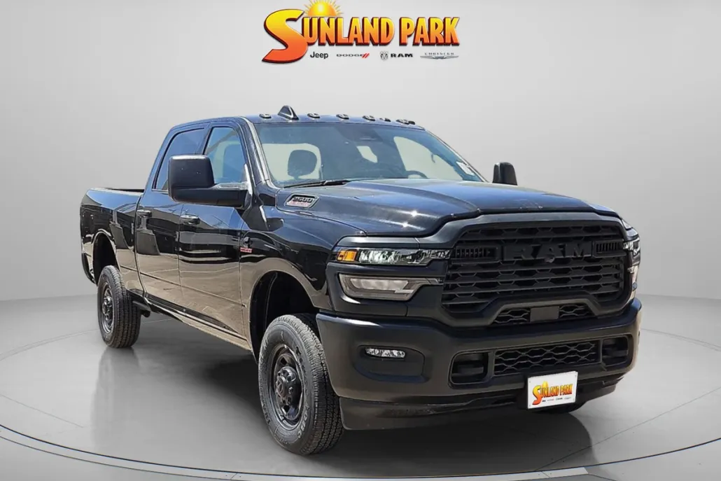2025 Ram 2500 Tradesman photo 1