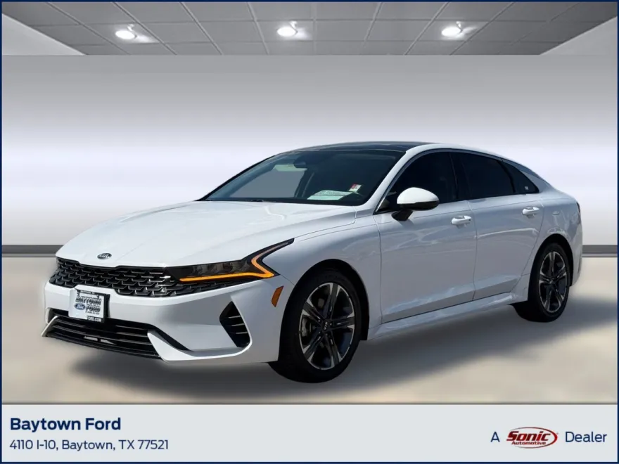 2021 Kia K5 EX photo 1