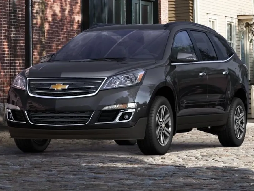2015 Chevrolet Traverse 2LT photo 1