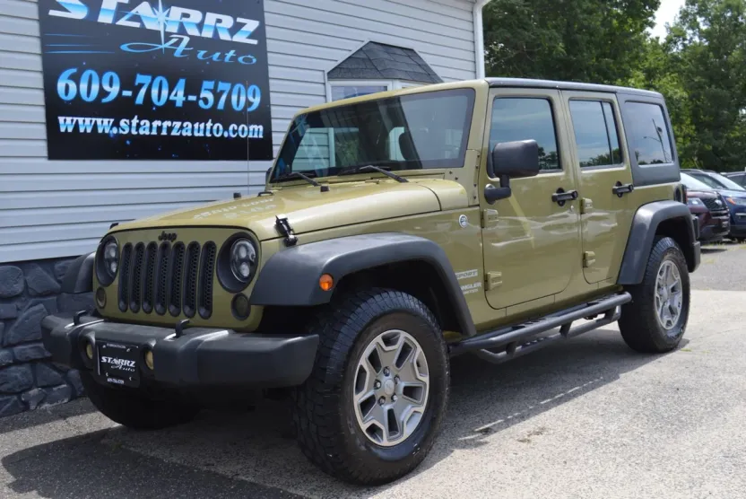 2013 Jeep Wrangler Unlimited Sport photo 1