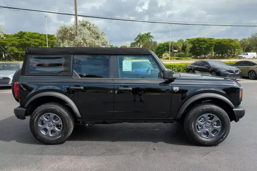 2025 Ford Bronco Big Bend photo 1