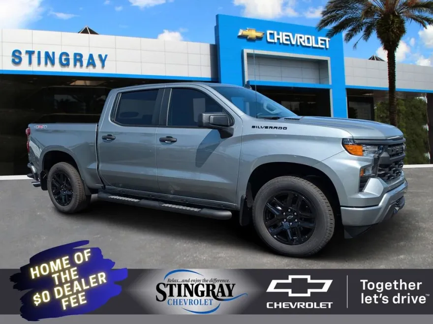 2025 Chevrolet Silverado 1500 Custom photo 1