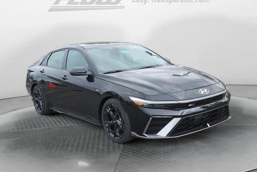 2025 Hyundai Elantra N Line photo 1
