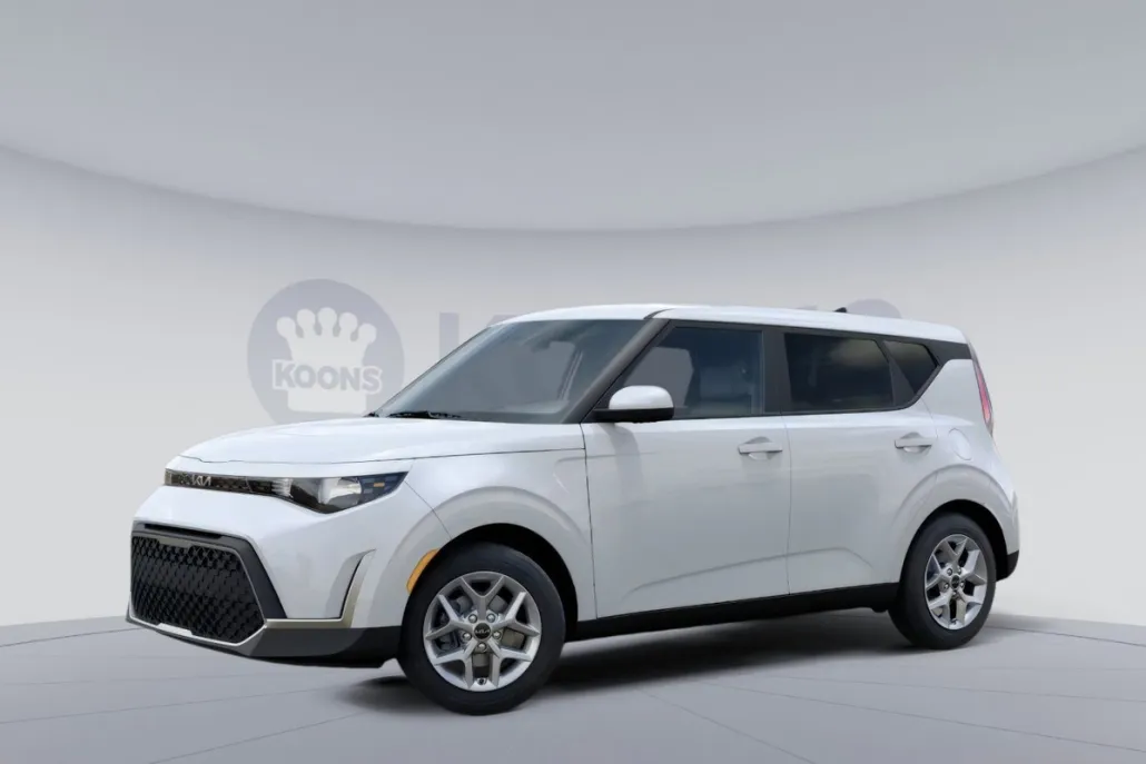 2025 Kia Soul LX photo 1