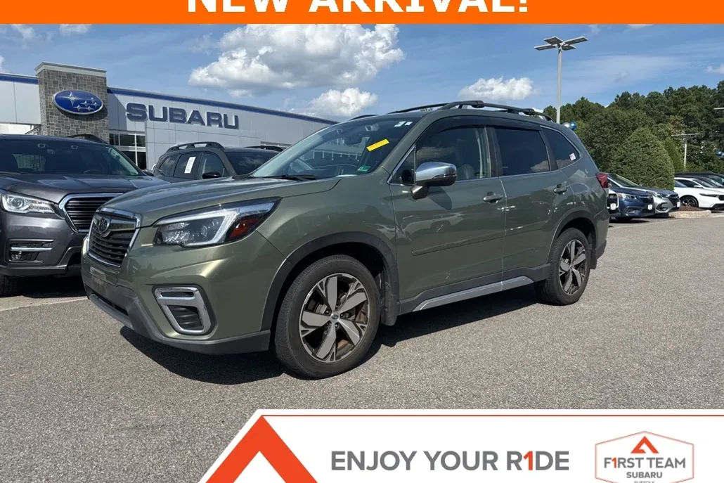 2021 Subaru Forester Touring photo 1