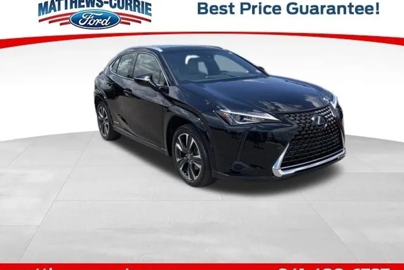 2022 Lexus UX 250h photo 1