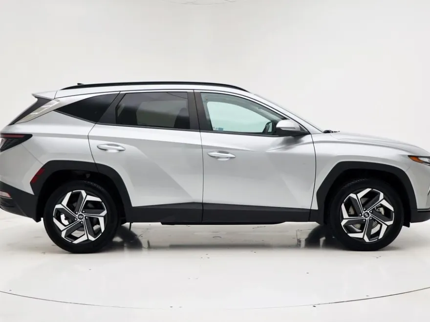 2023 Hyundai Tucson SEL Convenience photo 1