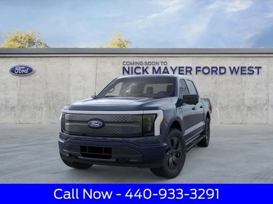 2025 Ford F-150 Lightning photo 1