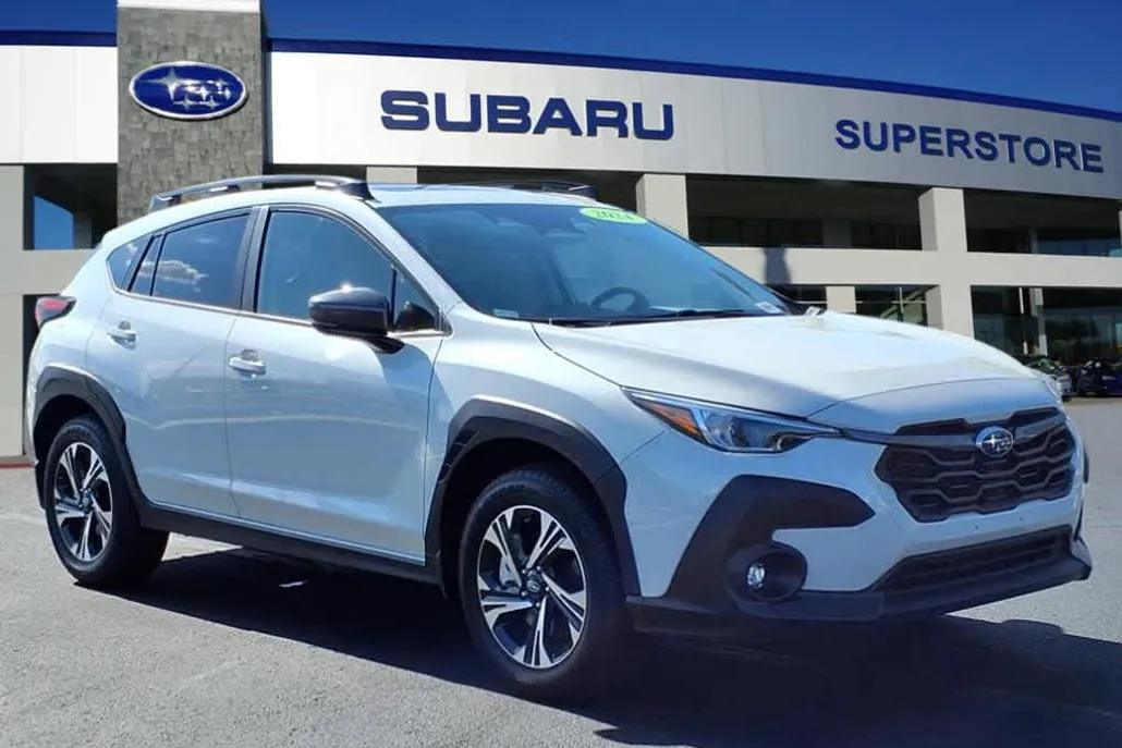 2024 Subaru Crosstrek Premium photo 1