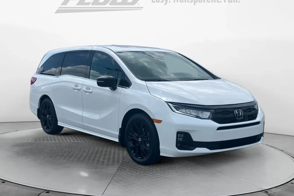 2025 Honda Odyssey photo 1