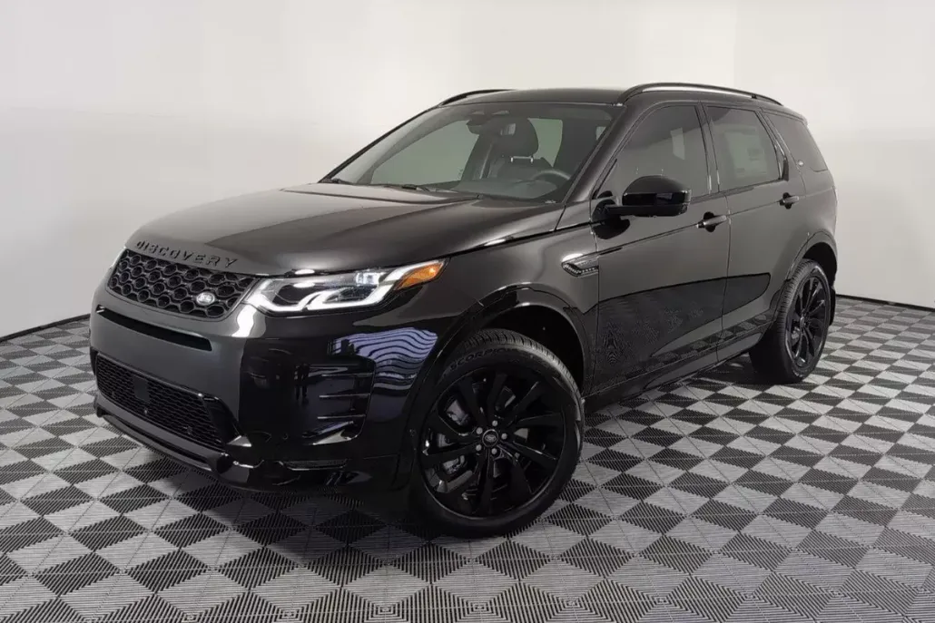 2025 Land Rover Discovery Sport Dynamic SE photo 1