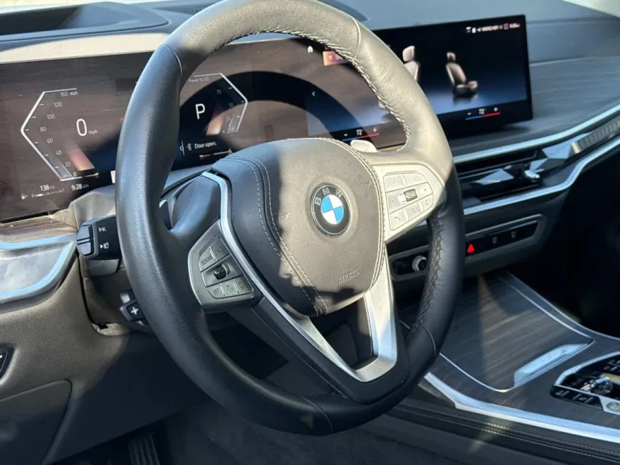 2023 Bmw X7 xDrive40i photo 1