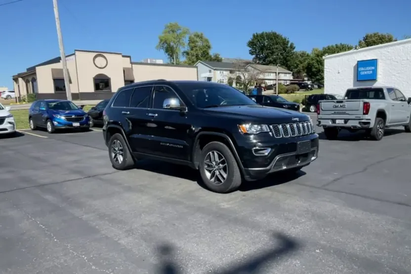 2018 Jeep Grand Cherokee Limited photo 1