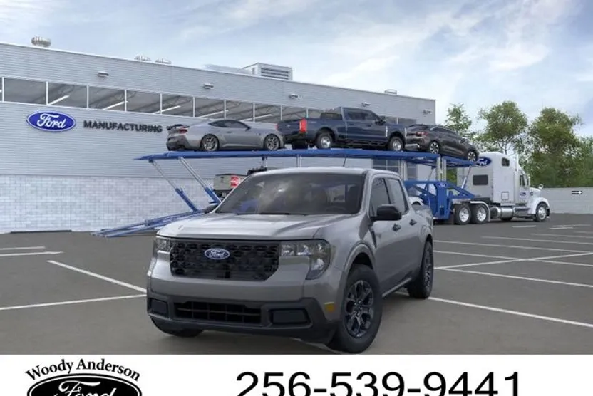 2025 Ford Maverick XLT photo 1