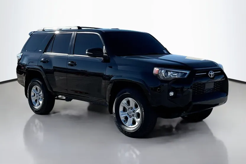 2024 Toyota 4Runner SR5 Premium photo 1