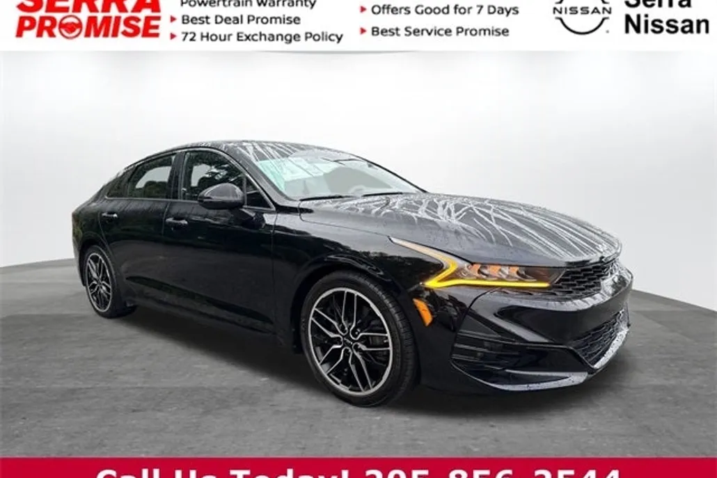 2023 Kia K5 GT photo 1