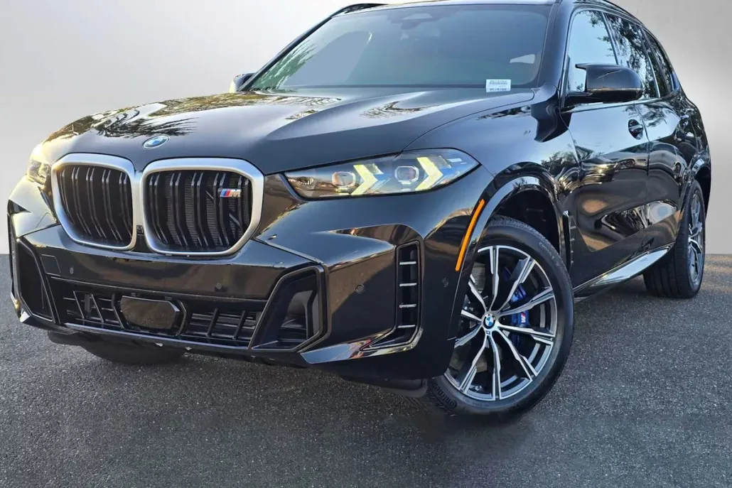 2025 Bmw X5 M60i photo 1