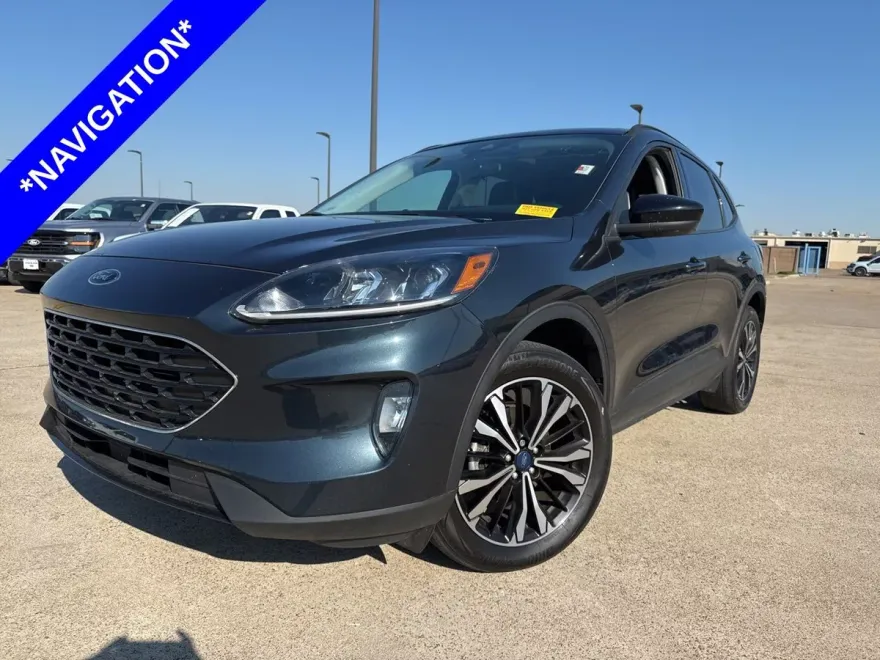 2022 Ford Escape SEL photo 1